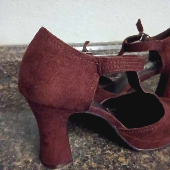 VTG Y2K Mudd Kyrene Brown Velveteen Chunky Mary Jane T Strap Heels Women's 6.5 - Picture 3 of 9